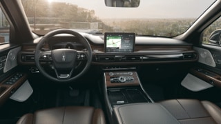 2024 Lincoln Lincoln Aviator Internal Image 2
